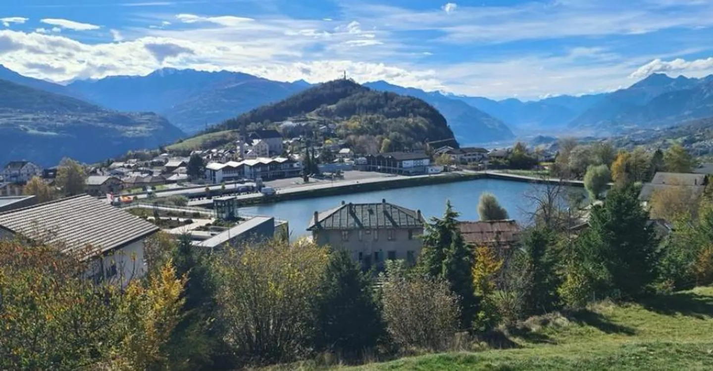 Zeitgenössisches Alpenchalet - Foto 1 von 8