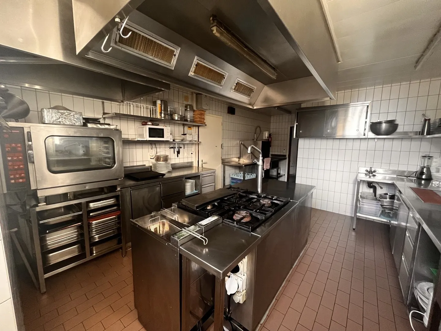 Restaurant for Rent in Romont! - Photo 4 of 7