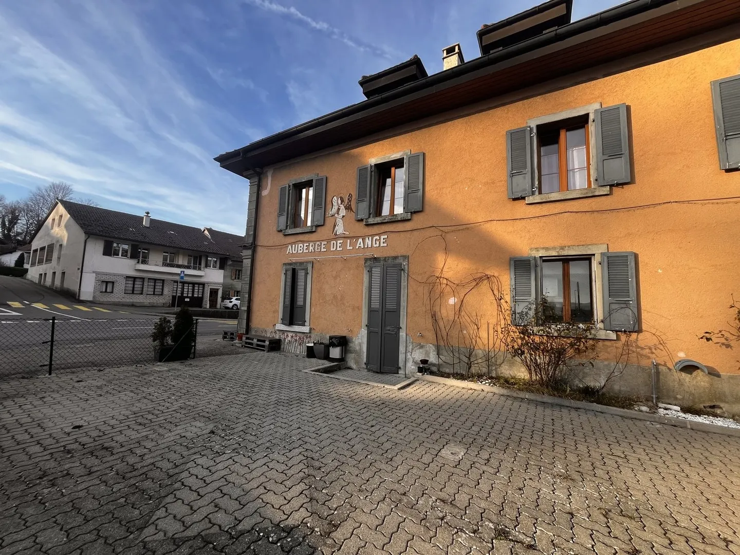 Restaurant for Rent in Romont! - Photo 6 of 7