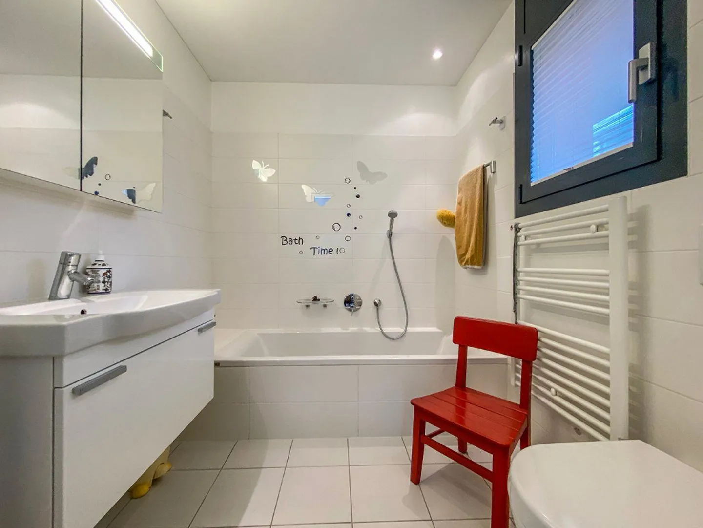 4.5-room apartment with garden in a private street - Central location in Minusio - Secondary residence | 4.5-room garden apartment in a quiet private street - Central location in Minusio - Secondary residence - Photo 7 of 10