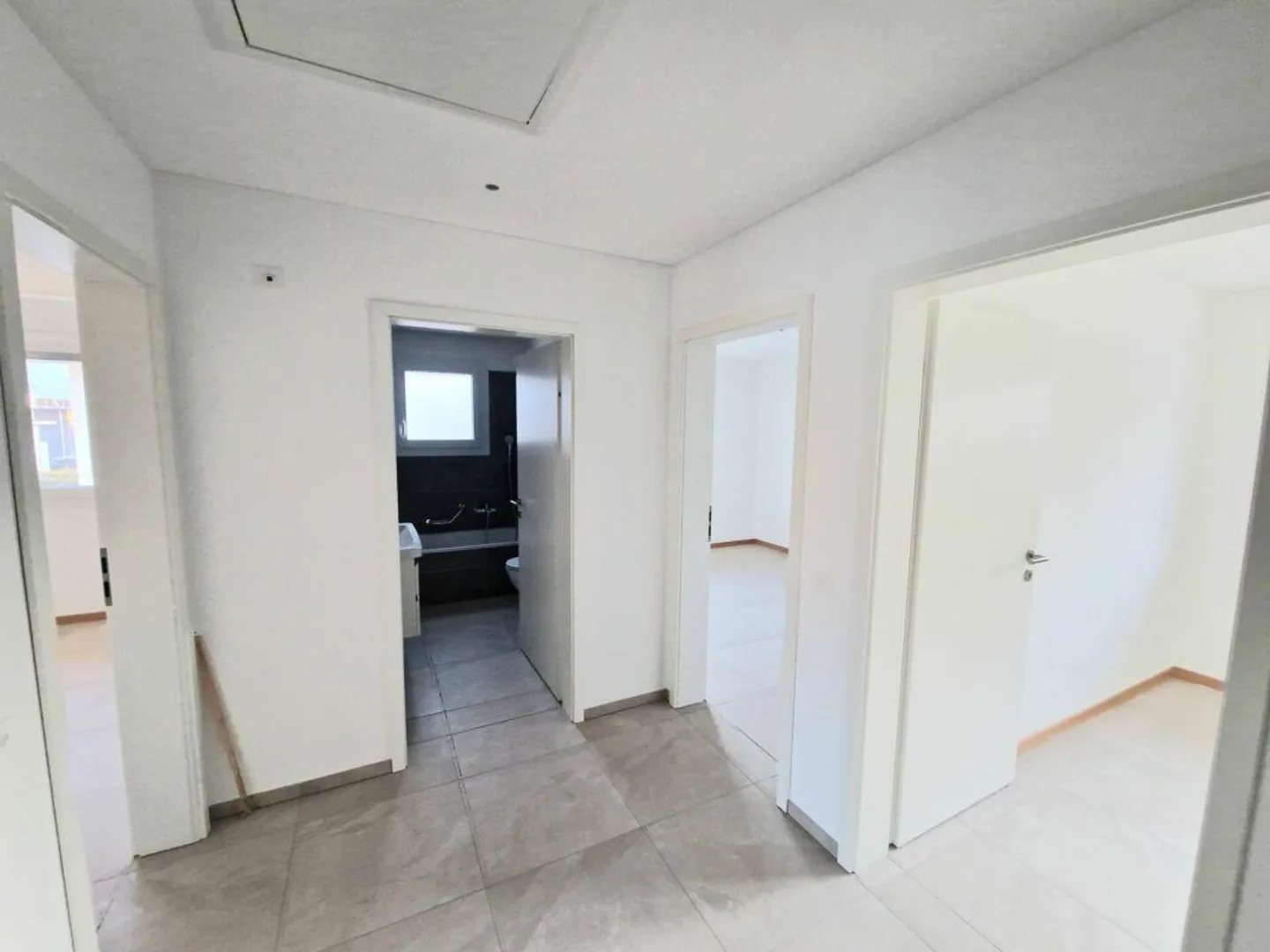 À VENDRE À CUGNASCO - NOUVEAUX MAISONS INDIVIDUELLES DE 5,5 PIÈCES DANS UN ENDROIT CALME - Photo 17 sur 24