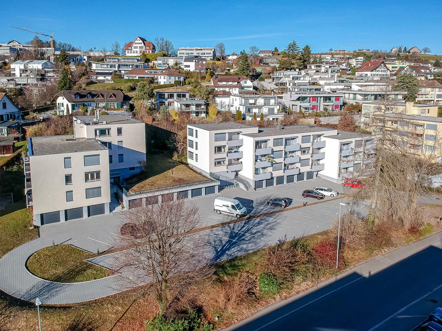 Parking spaces in the Lenggis-Kempraten district - Photo 1 of 2