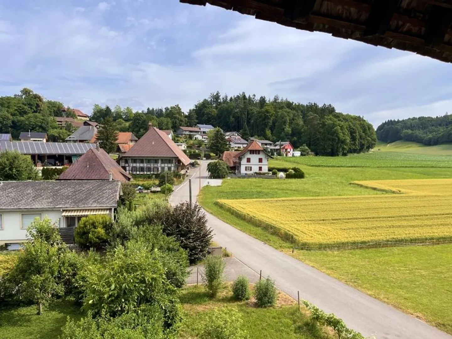 Large residential building / former restaurant with Spycher - Photo 22 of 27