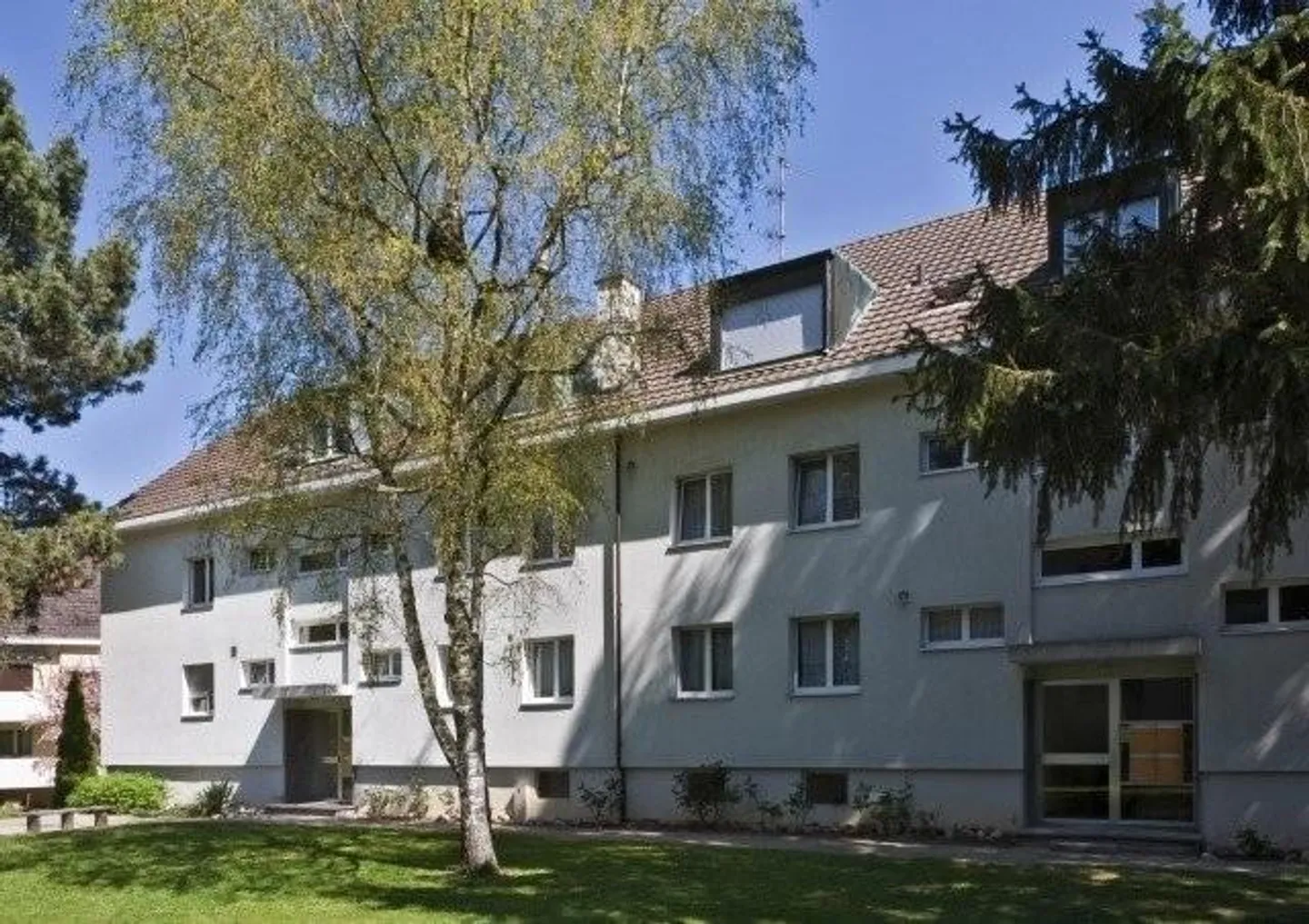 Family-friendly living on the outskirts of the city - Photo 1 of 12