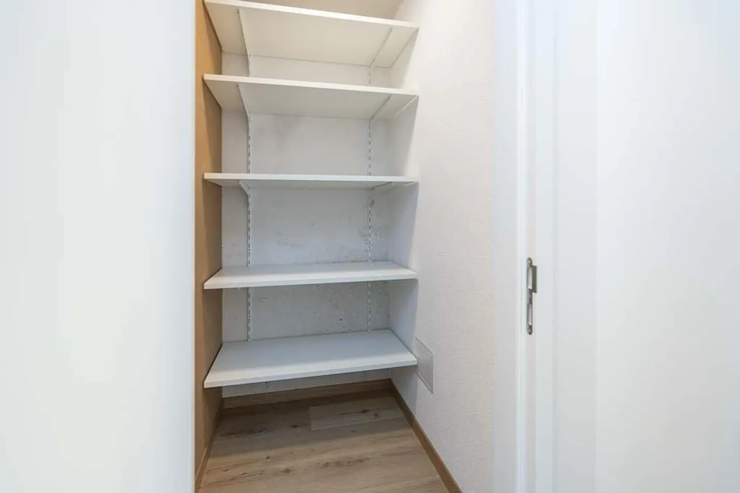 Votre Nouveau Foyer : Appartement de 3.5 Pièces Proche du Centre ! - Photo 7 sur 10