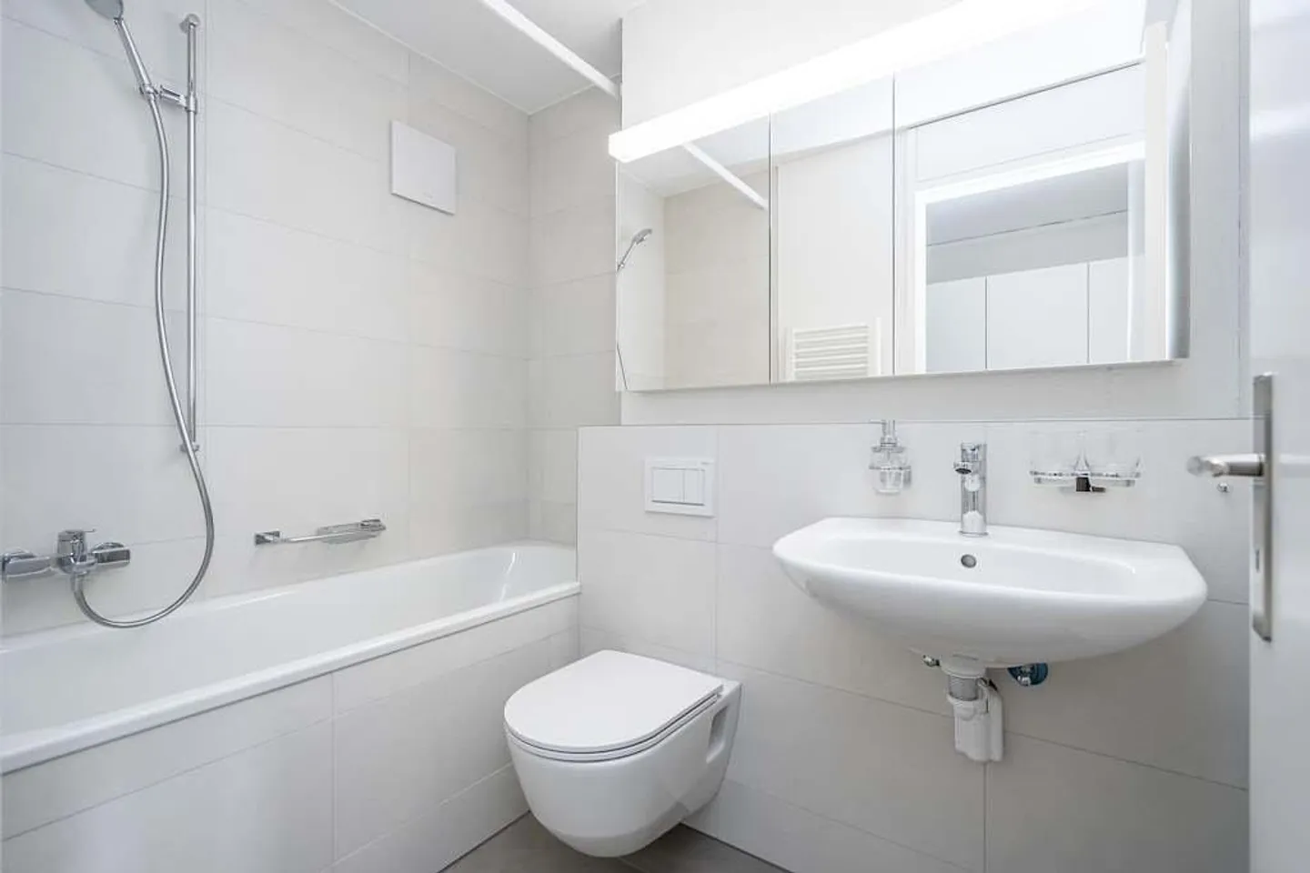 Votre Nouveau Foyer : Appartement de 3.5 Pièces Proche du Centre ! - Photo 9 sur 10