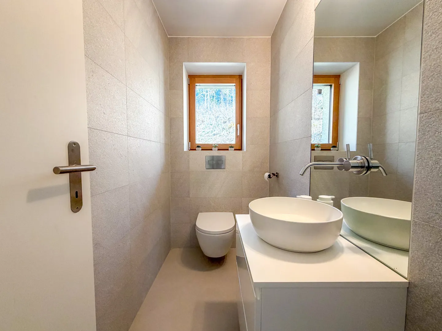 Wunderschön renoviertes Haus mit 2 Wohnungen - Foto 11 von 26