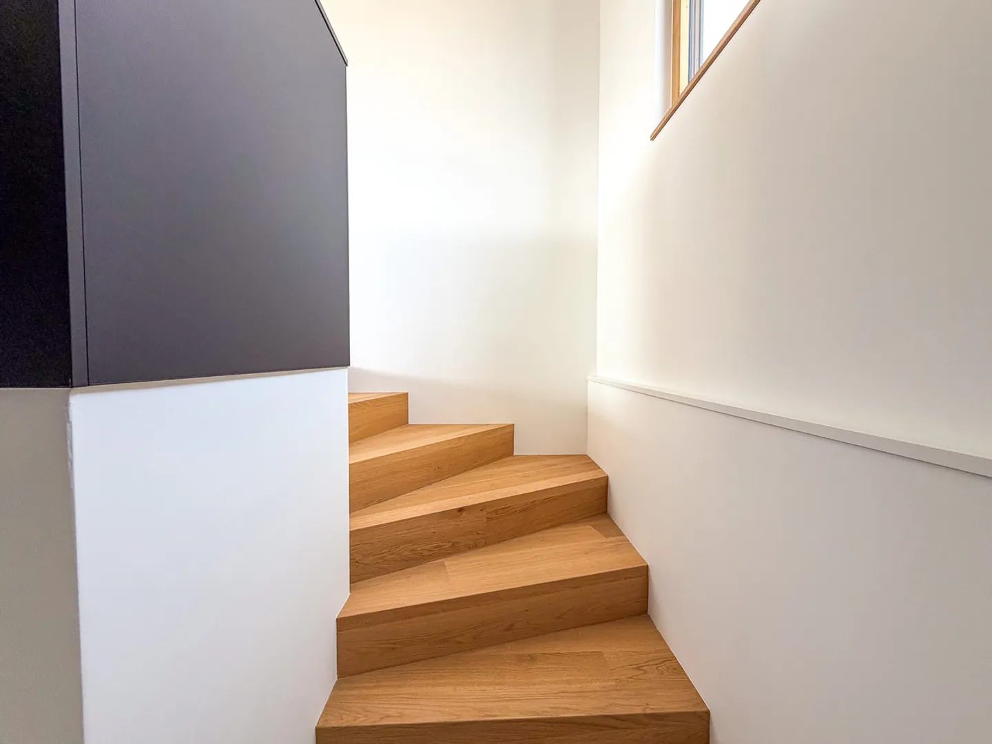 Wunderschön renoviertes Haus mit 2 Wohnungen - Foto 25 von 26