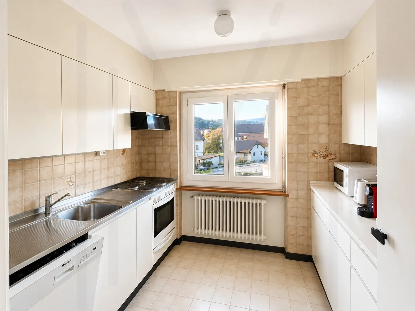 Appartamento in vendita - Foto 2 di 7