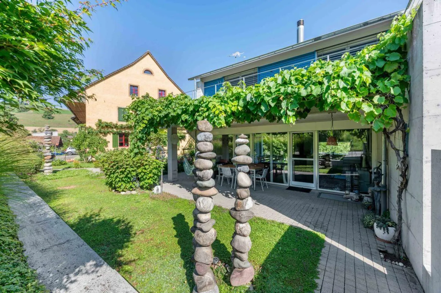 Oasi rurale: casa unifamiliare con 5 camere, sala hobby, grande garage... - Foto 3 di 21