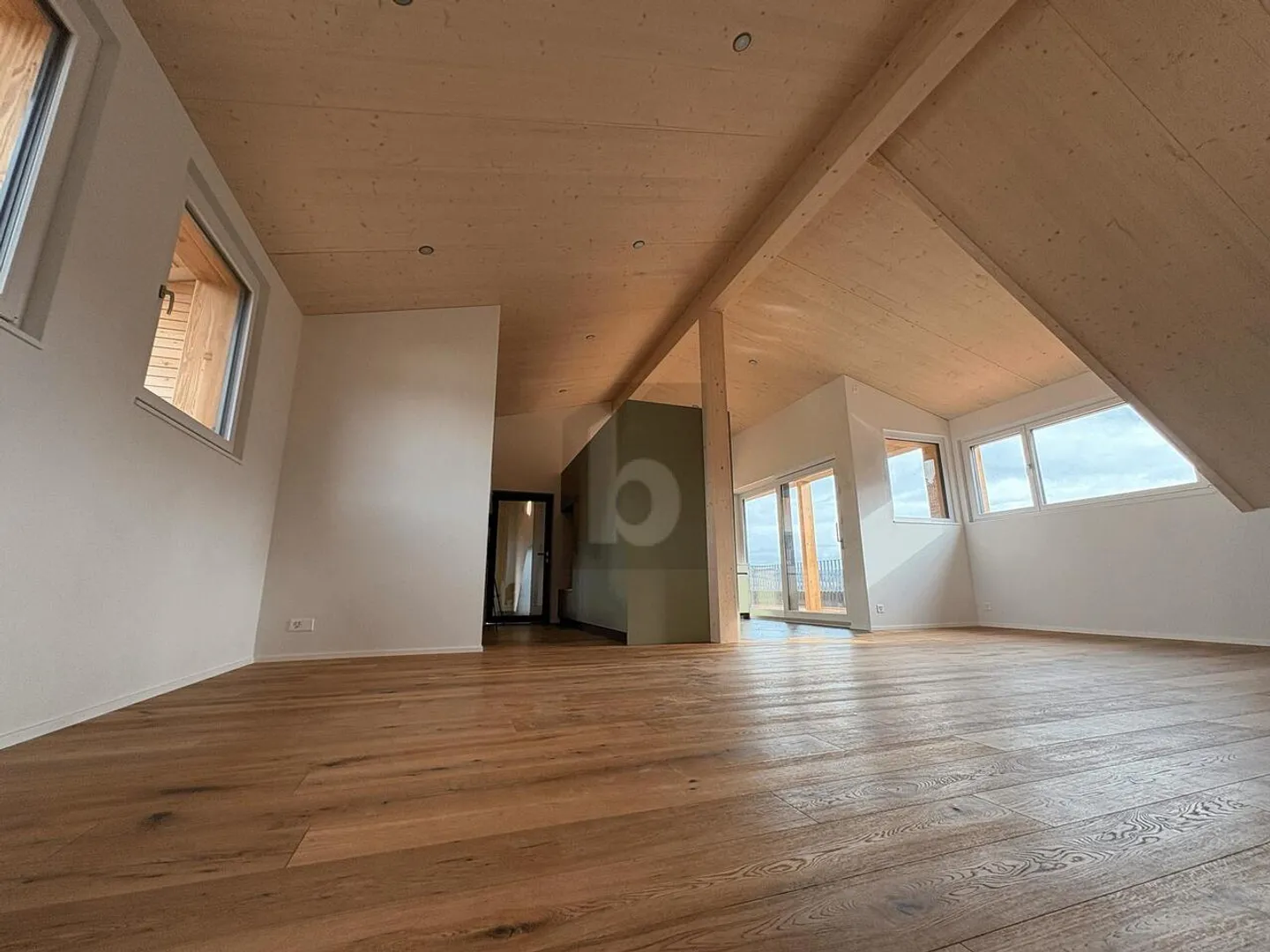 Wunderschöne Wohnung mit Seeblick - Foto 3 von 6
