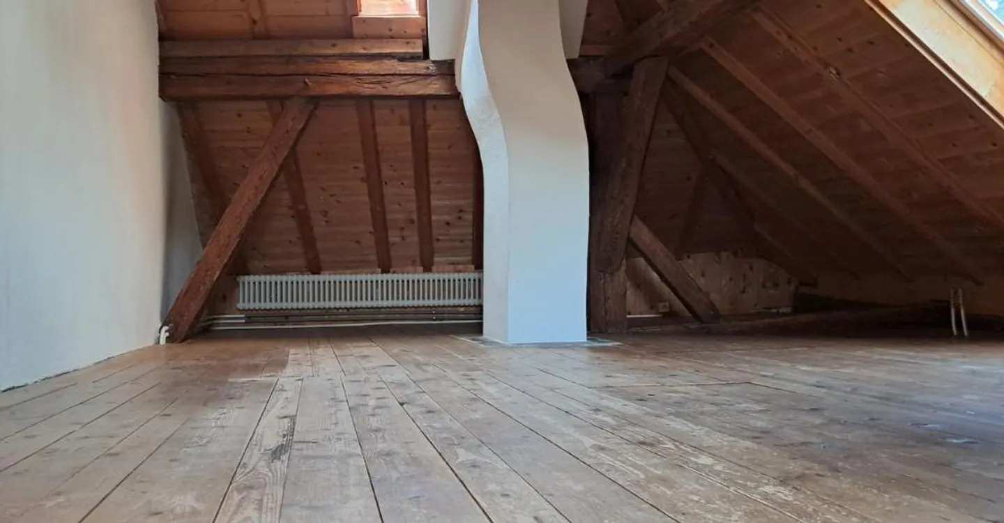 Une pépite nichée dans le bourg de Romainmôtier, atypique, idéal pour un Airbnb - Photo 11 of 11
