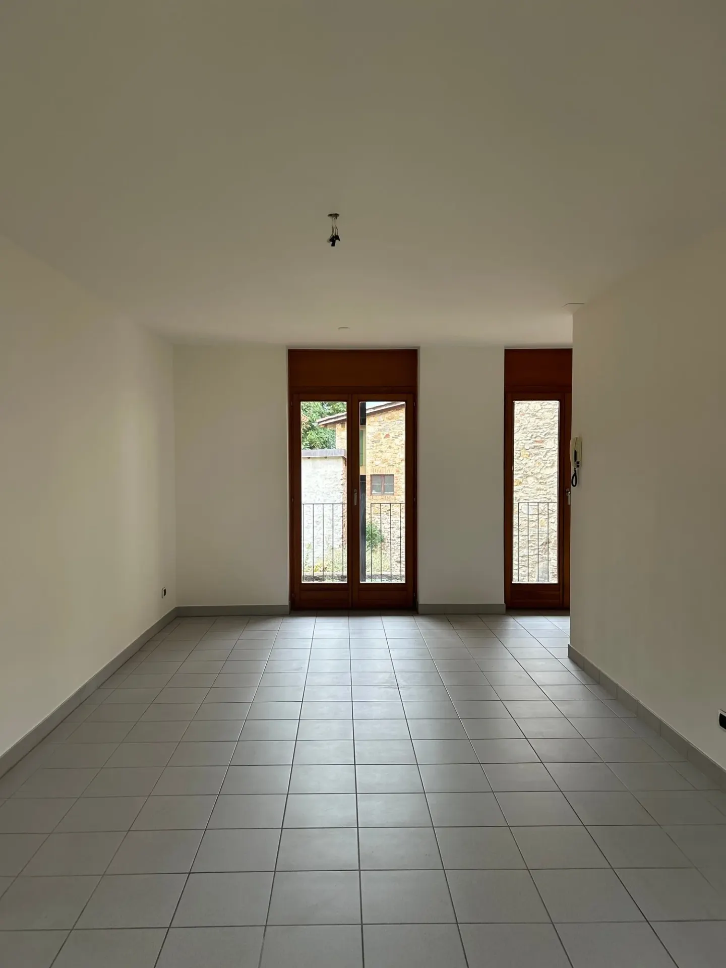 Casa familiare rinnovata a Ponte Capriasca - Foto 3 di 14