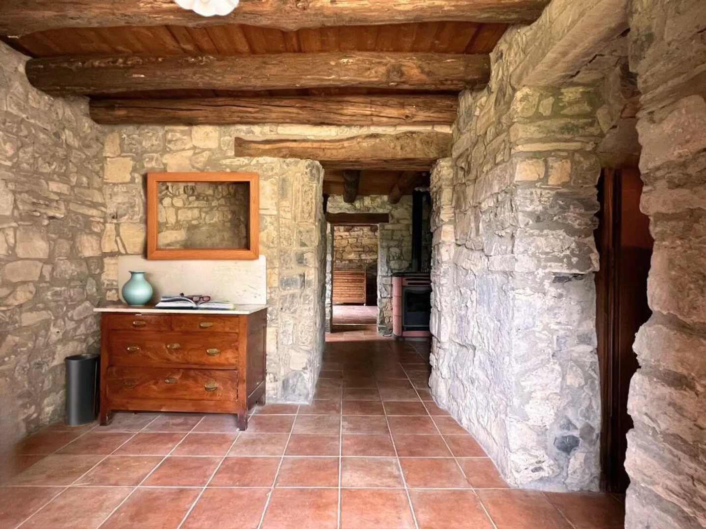 Grazioso rustico ristrutturato con vista aperta sulla valle - Foto 13 di 14