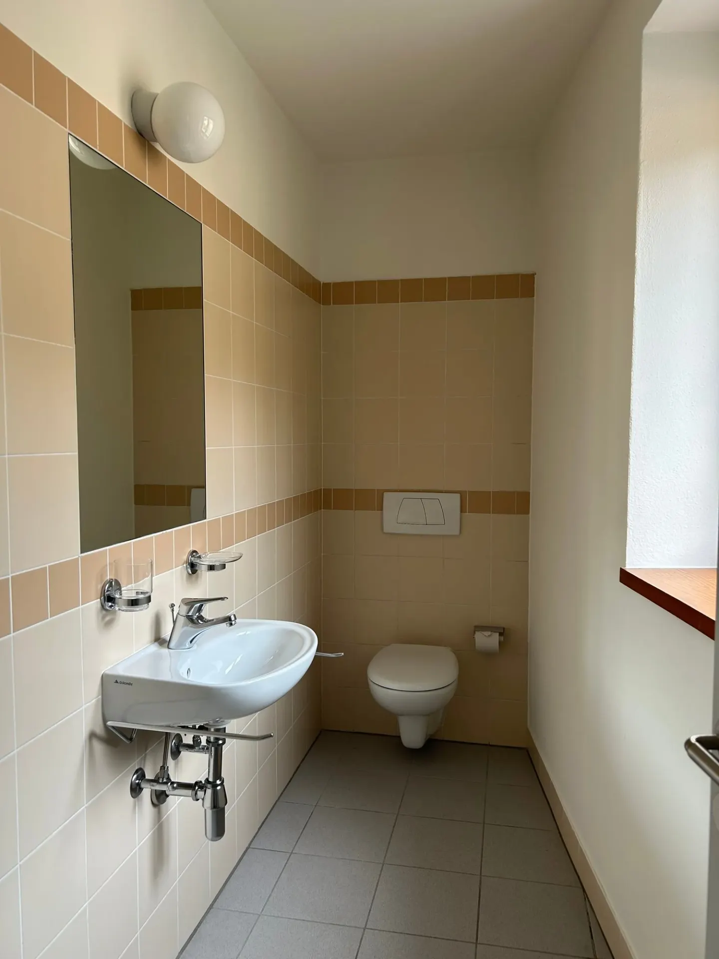 Casa familiare rinnovata a Ponte Capriasca - Foto 5 di 14