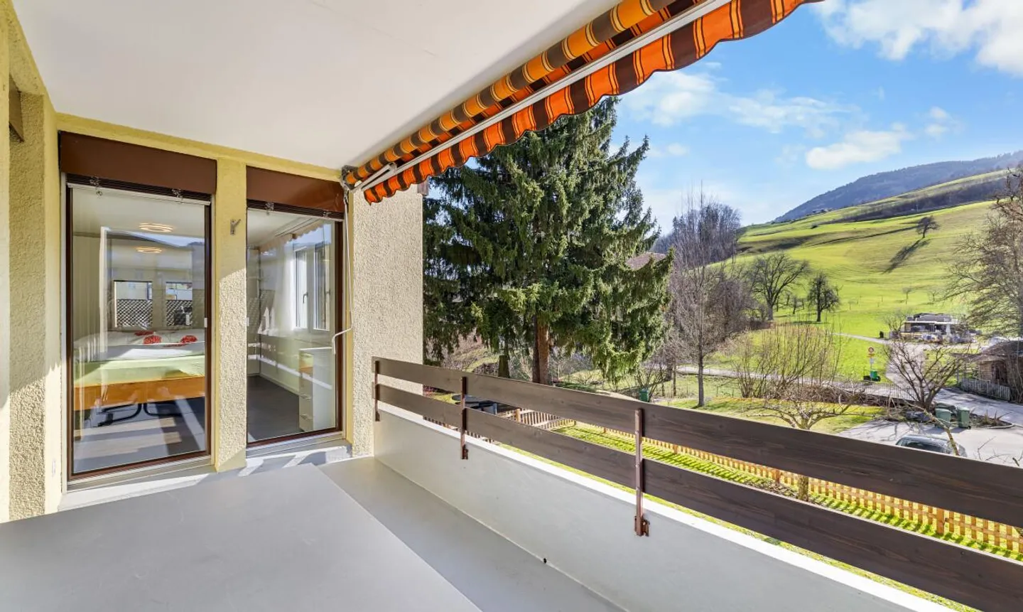 Appartement attrayant de 5,5 pièces à Wilen b. Wollerau - Photo 9 sur 11