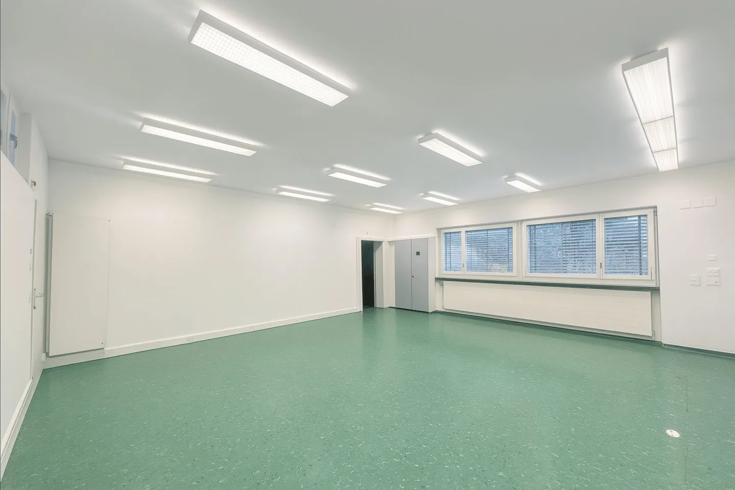 FFS Faido Station: multifunctional commercial space of approx. 132 m2 - Photo 2 of 7