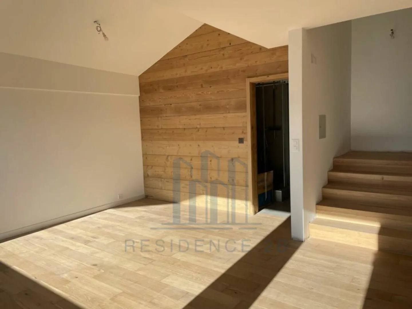 Appartamento attico 4.5 - VISTA IMPRENDIBILE - Foto 6 di 9