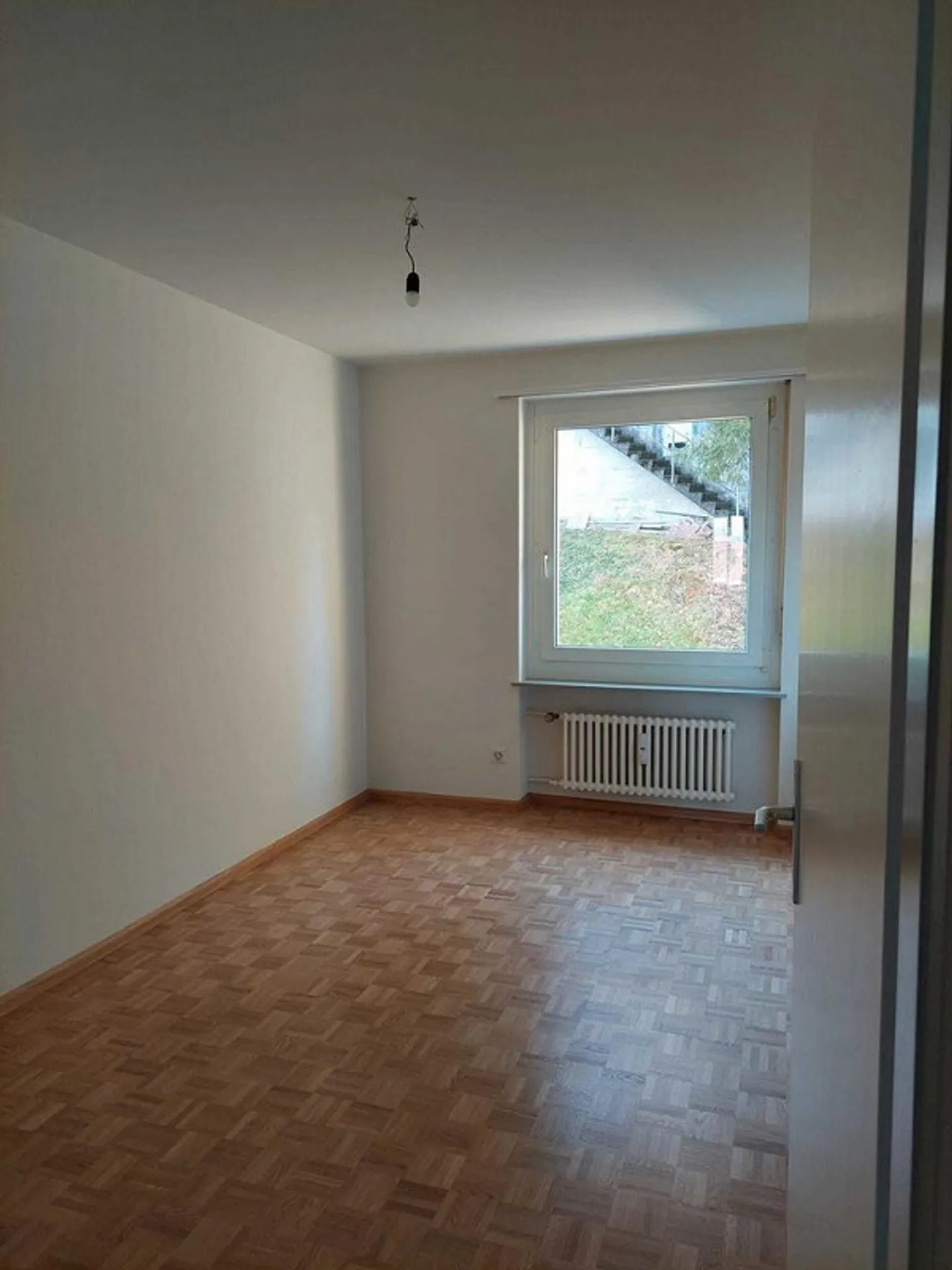 La tua nuova casa: affascinante appartamento di 4 stanze a Binningen - Foto 5 di 8