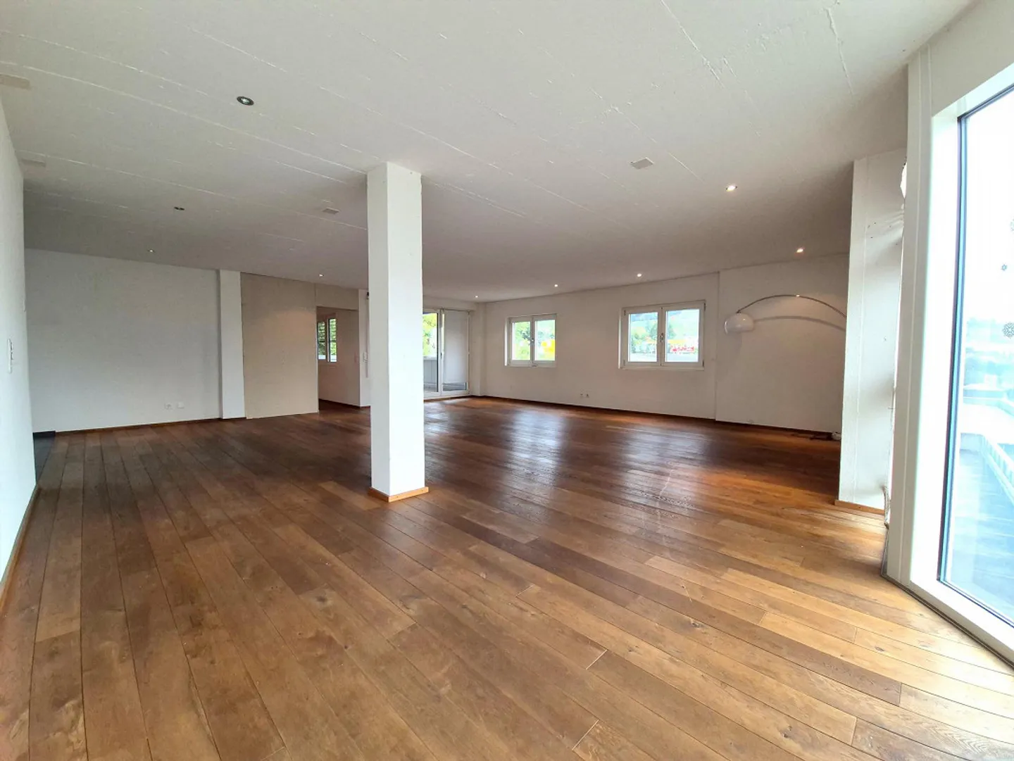 Grosszügige Wohnung in Lausen - Foto 2 von 11