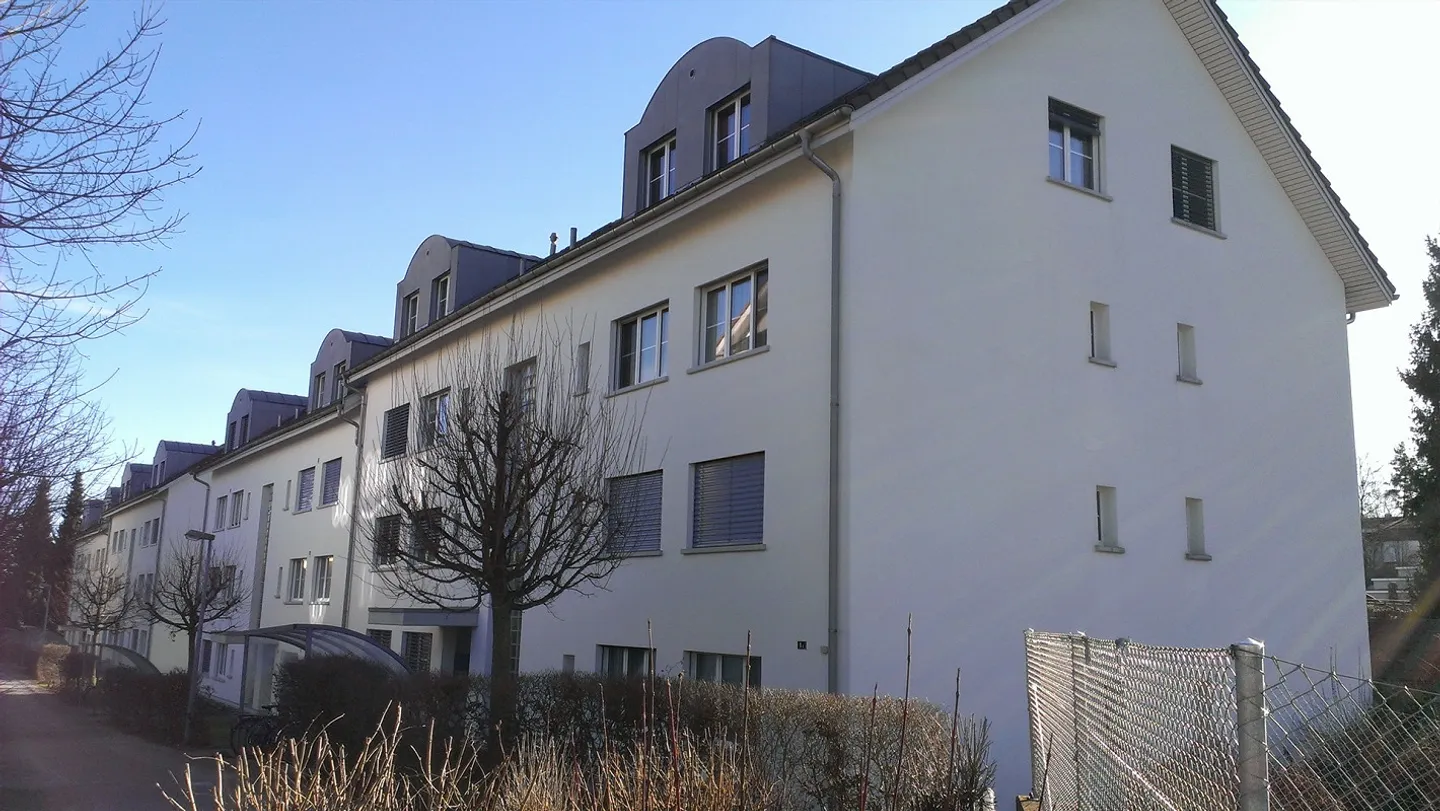 Ampio e soleggiato appartamento mansardato di 3 1/2 locali - Foto 1 di 12
