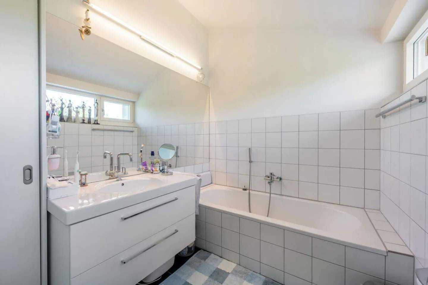 Oasi rurale: casa unifamiliare con 5 camere, sala hobby, grande garage... - Foto 13 di 21