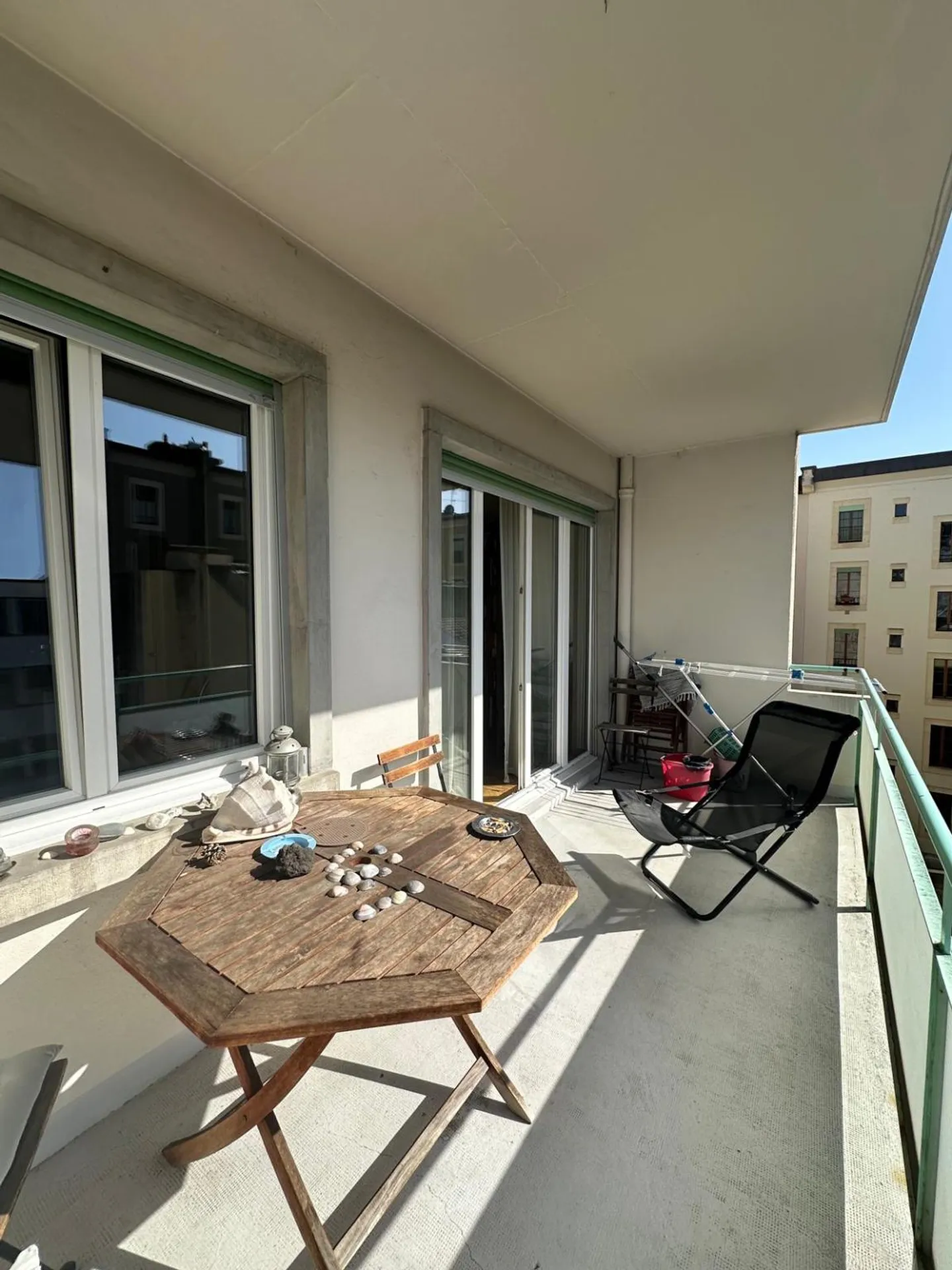 Charming 3-Room Apartment - Photo 1 of 6