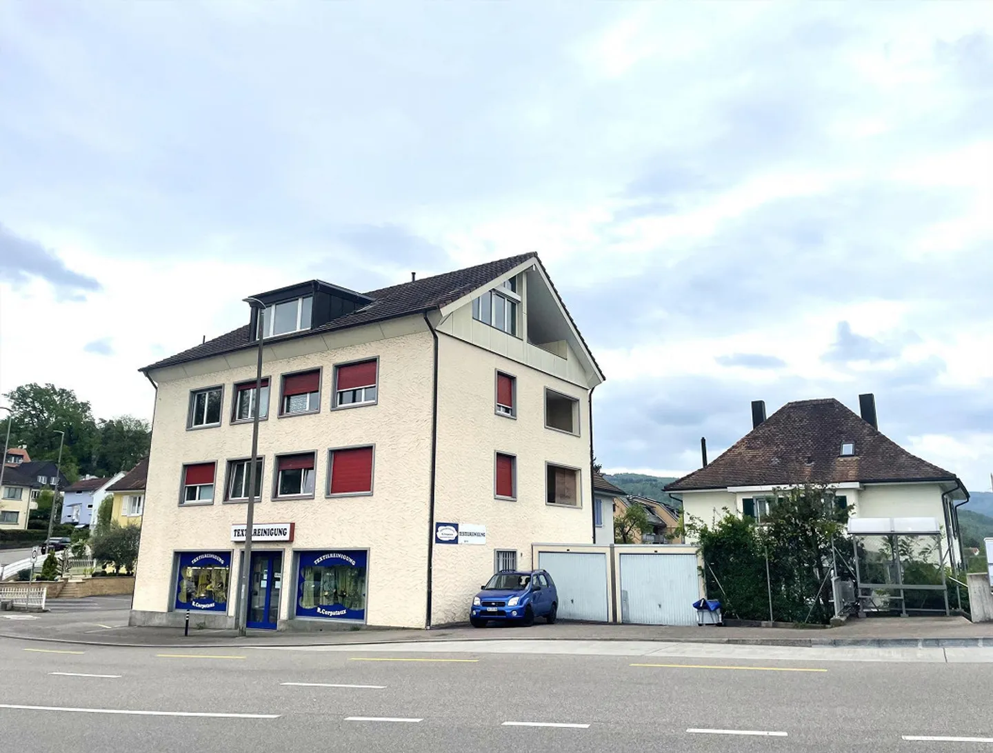 Ampio appartamento mansardato in affitto a Dornach - Foto 1 di 10