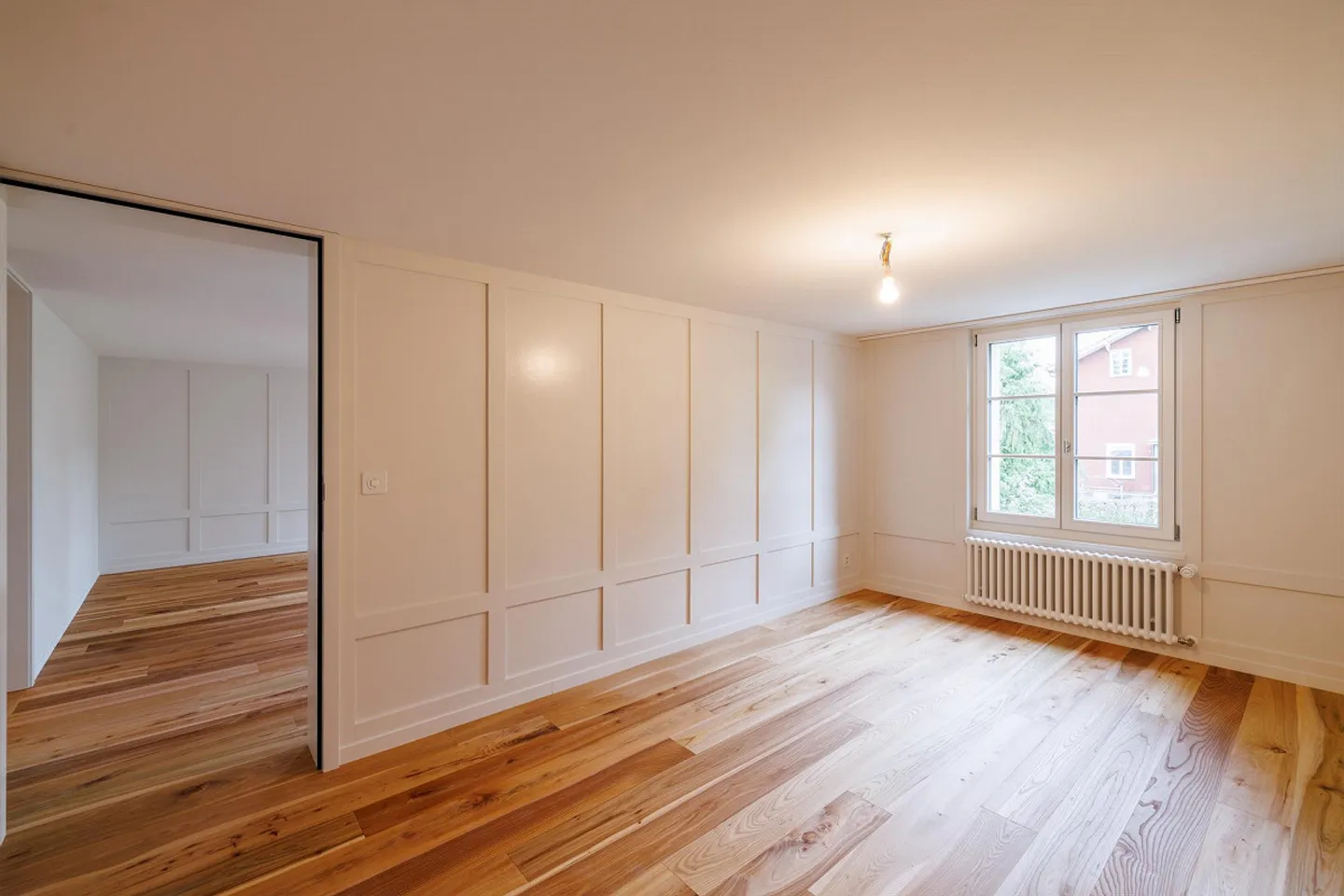 Charmante appartement de 4,5 pièces dans un bâtiment historique - Photo 5 sur 7