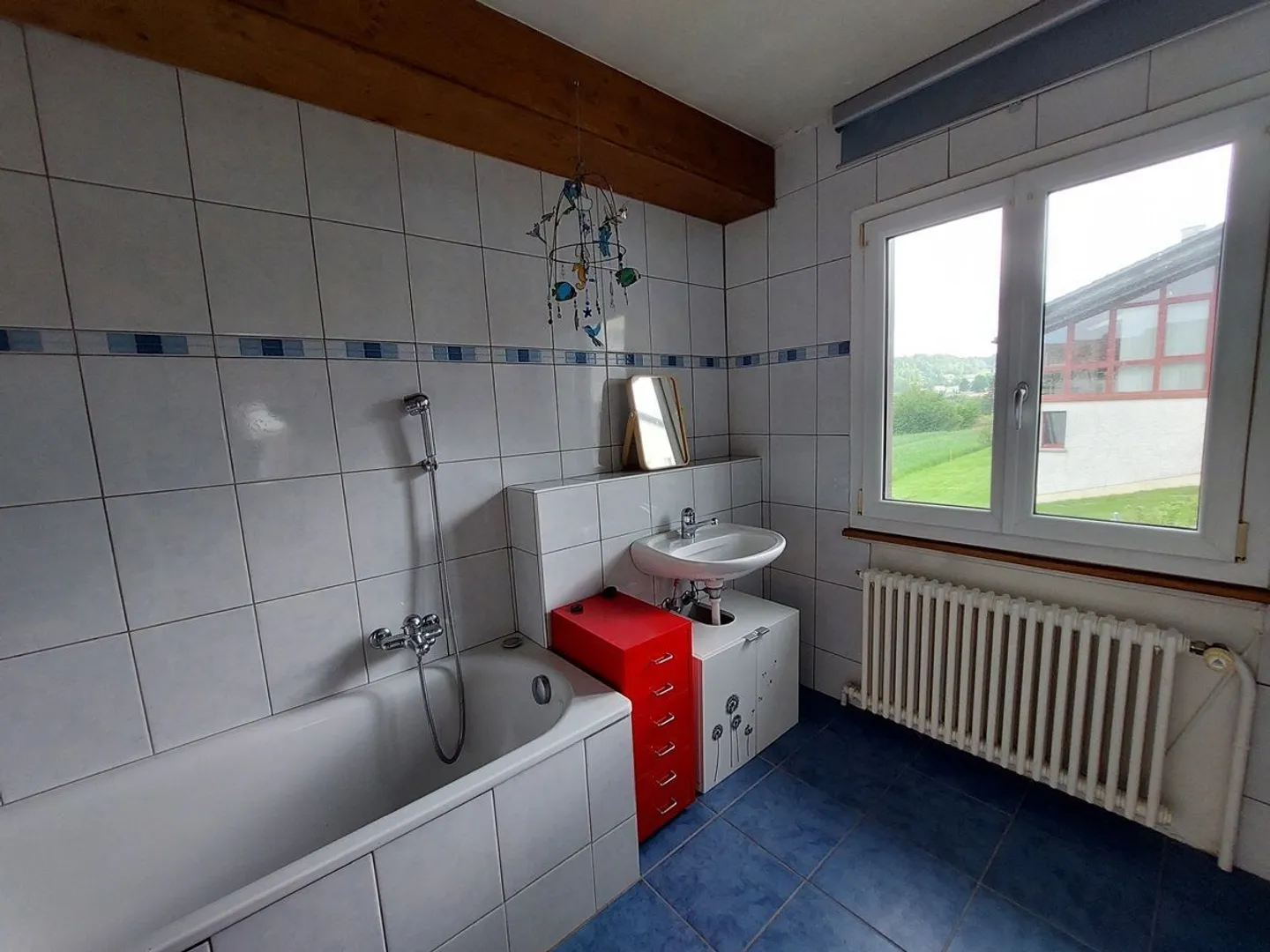 charming detached house with garden - Photo 13 of 13