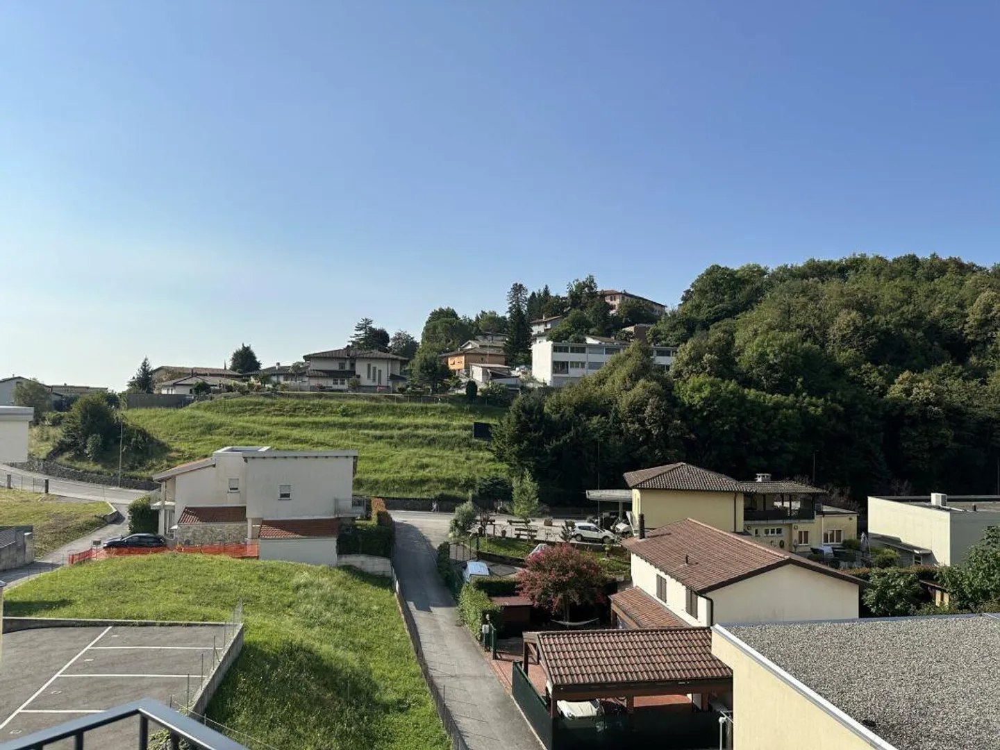 Neue und moderne 3.5-Zimmer-Wohnung, letztes Stockwerk und offene Aussicht Mendrisio Arzo - Foto 14 von 15