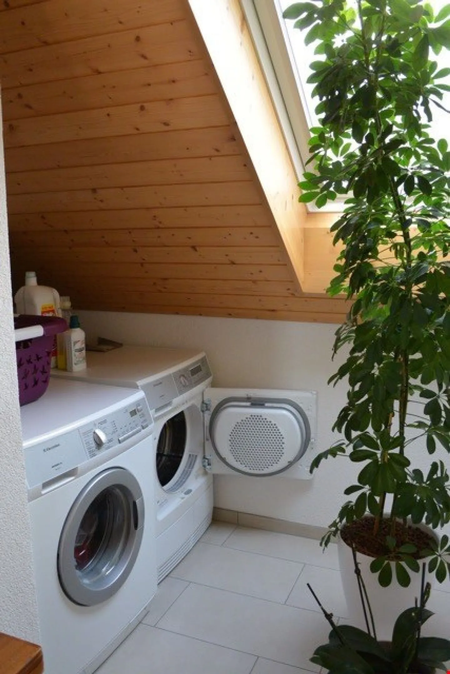 Appartamento mansardato di 4,5 stanze da sogno su 160m2! - Foto 10 di 11