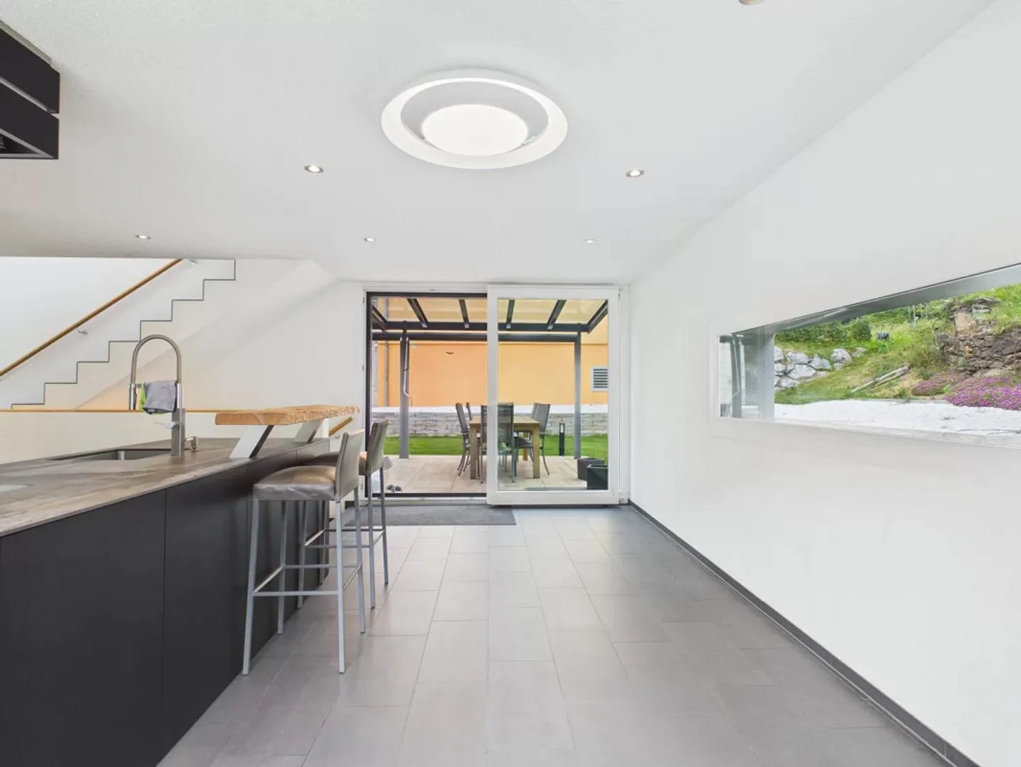 Modern Single-Family Home in Idyllic Natural Location - Photo 4 of 26