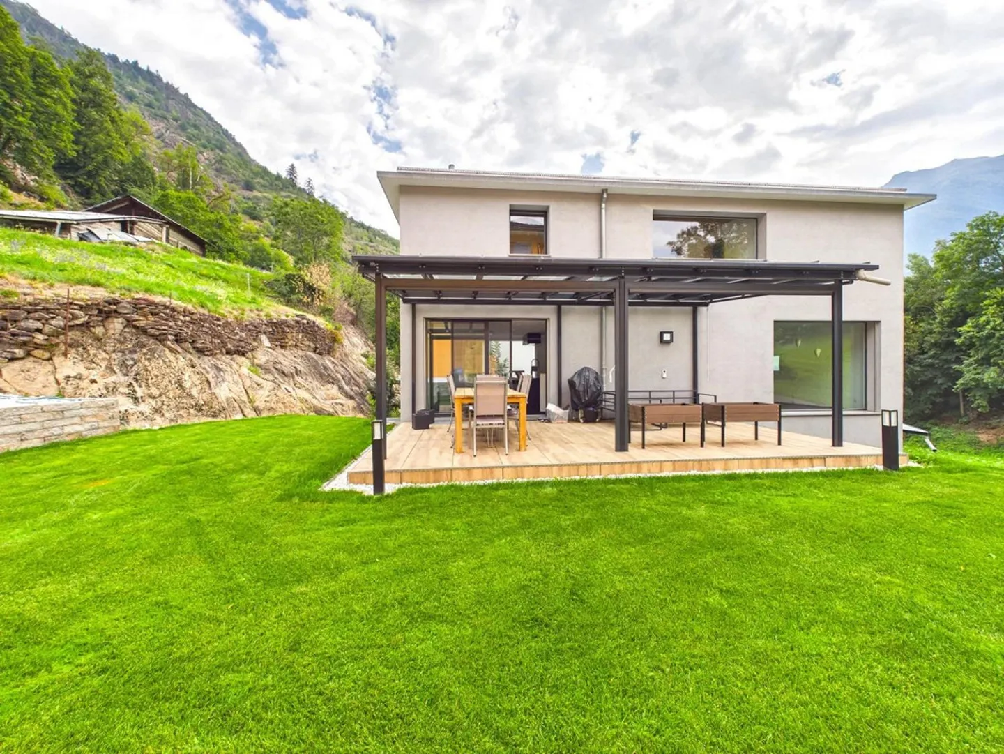Modern Single-Family Home in Idyllic Natural Location - Photo 5 of 26