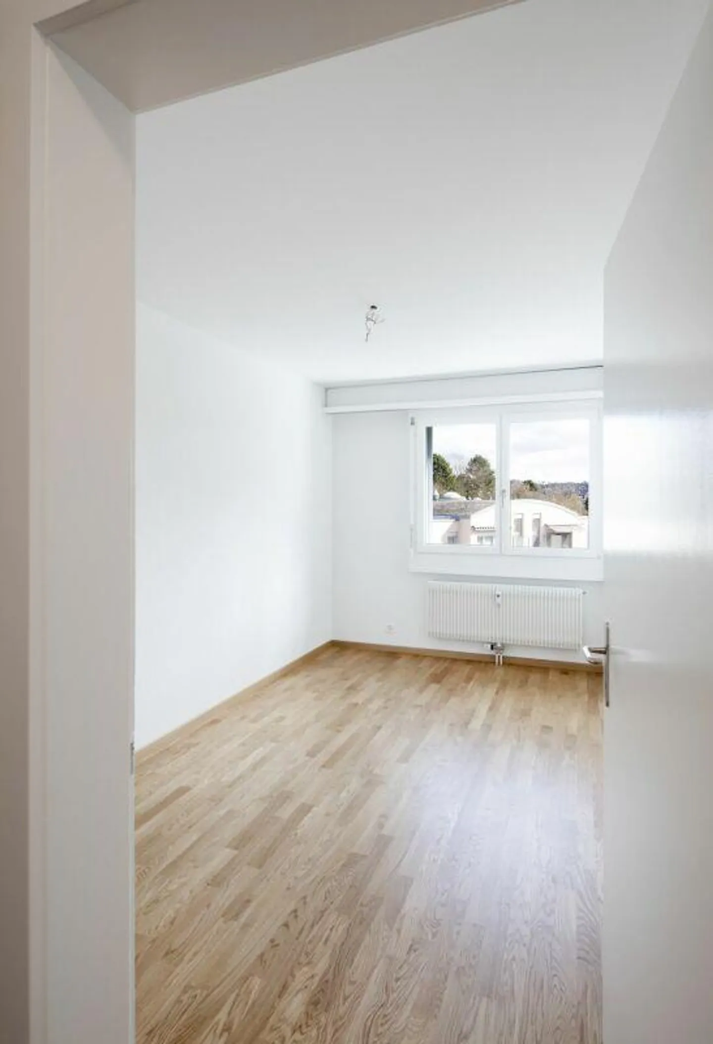 Appartamento ristrutturato di 4,5 locali a Urtenen-Schönbühl - Foto 6 di 11