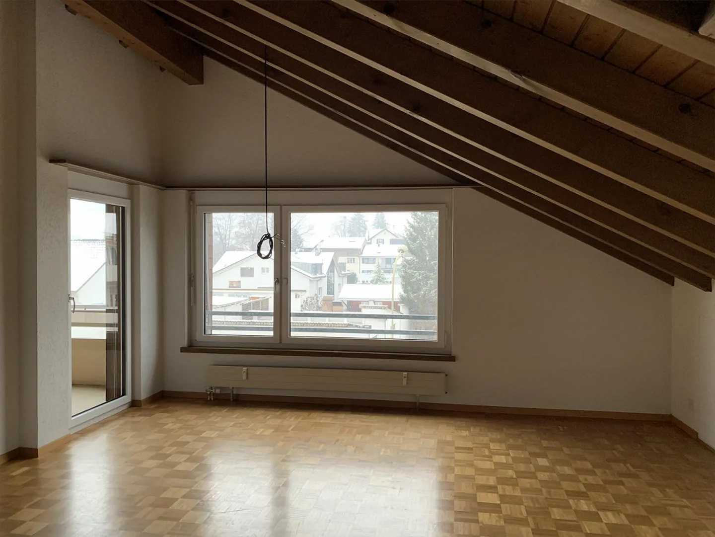 Appartamento attico di 3 stanze con balcone - Foto 8 di 12