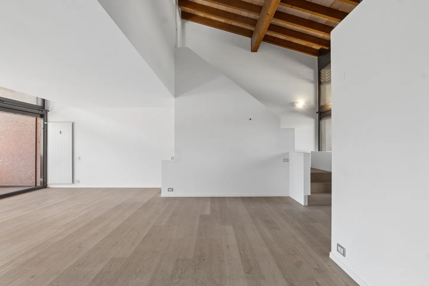 Elegante Maisonette Duplex - Foto 3 di 12