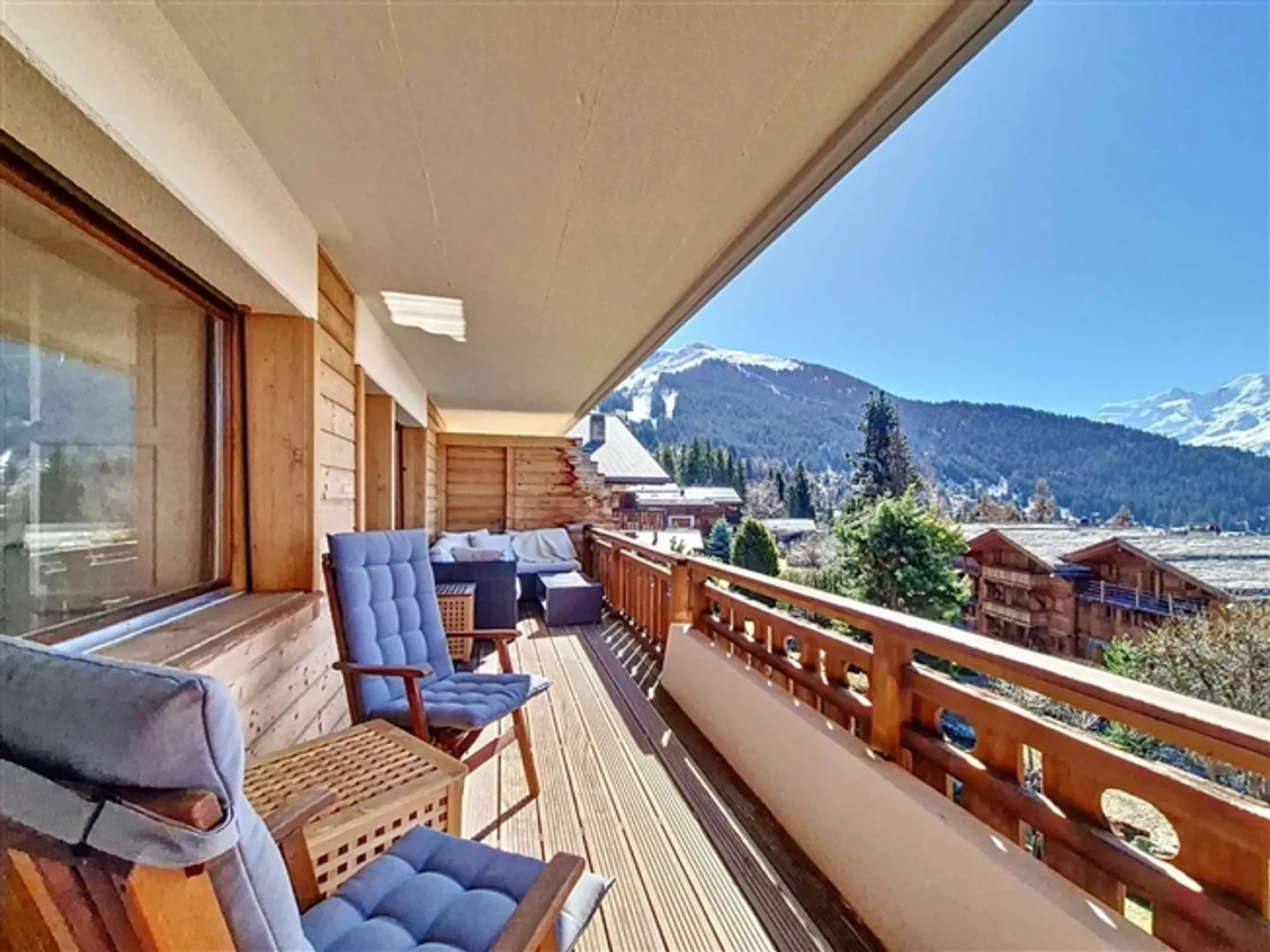 Stupendo appartamento con 1 camera - vista mozzafiato - Foto 7 di 9