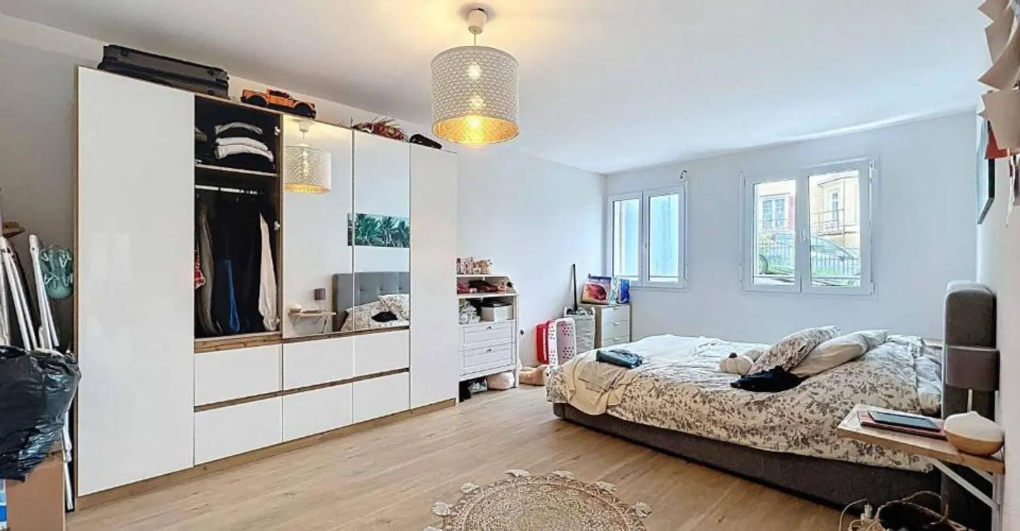 Sonderinvestor: 3 hochwertige Wohnungen mit großzügigen Flächen - Foto 9 von 10