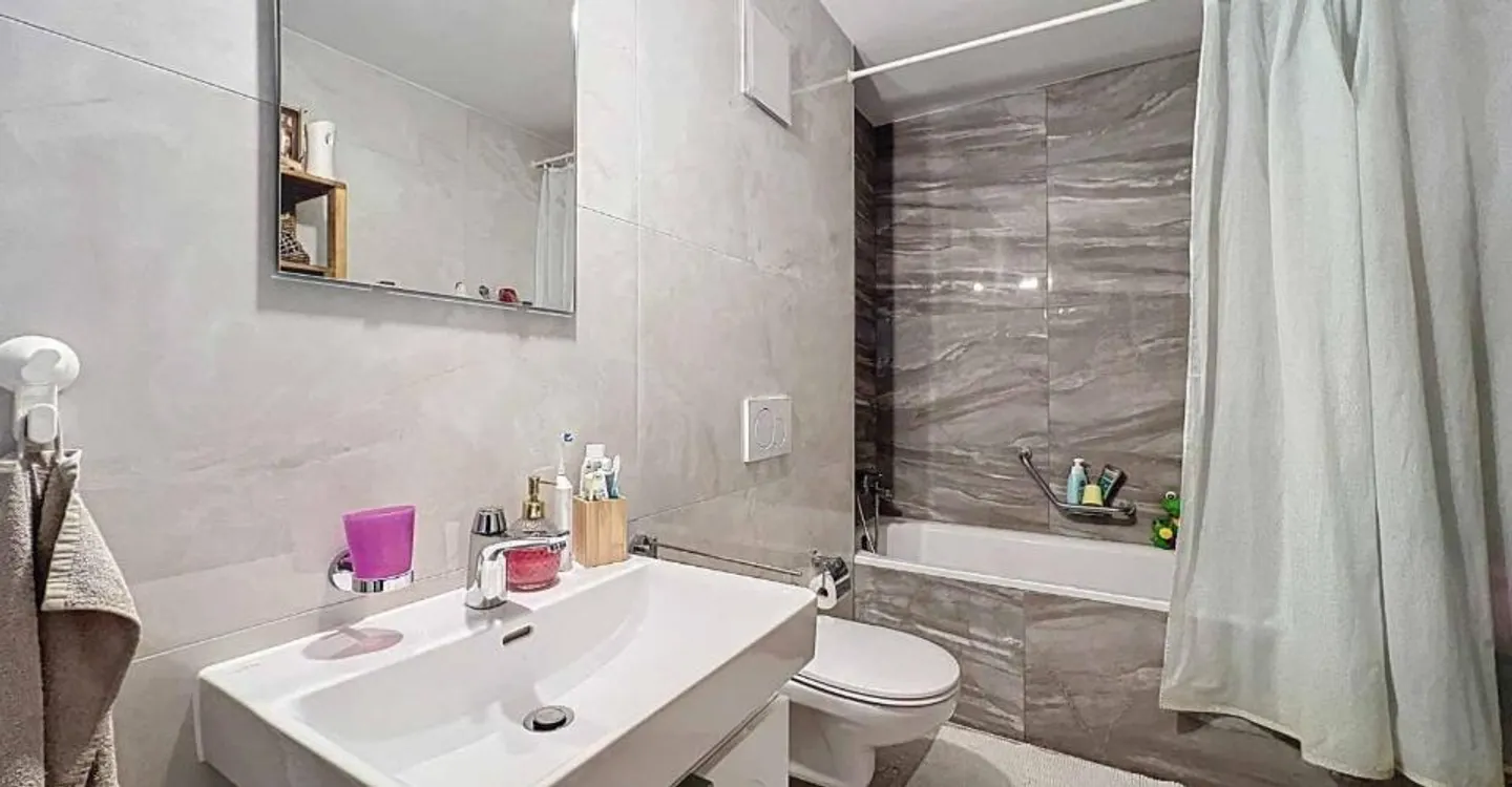 Sonderinvestor: 3 hochwertige Wohnungen mit großzügigen Flächen - Foto 10 von 10