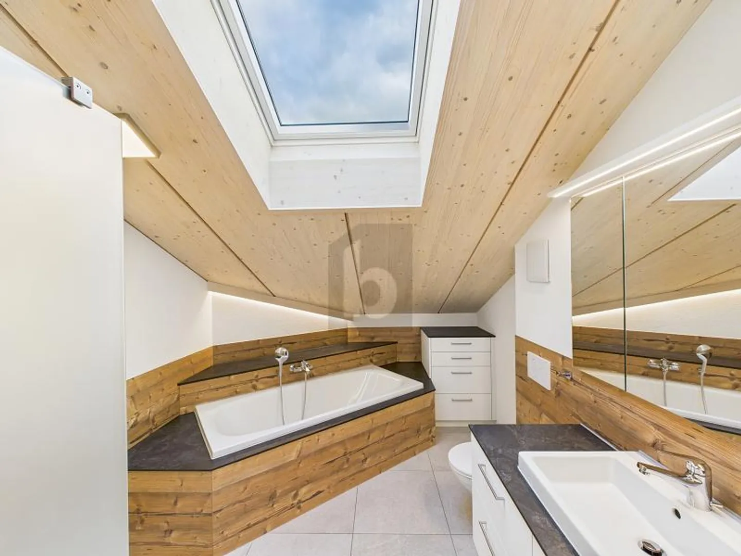 Dachgeschoss 3.5 Zimmer - Foto 5 von 6