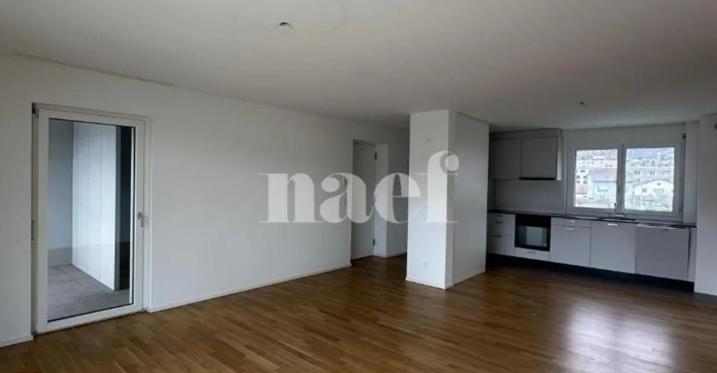 Appartement spacieux 3.5 pièces - Photo 2 sur 6
