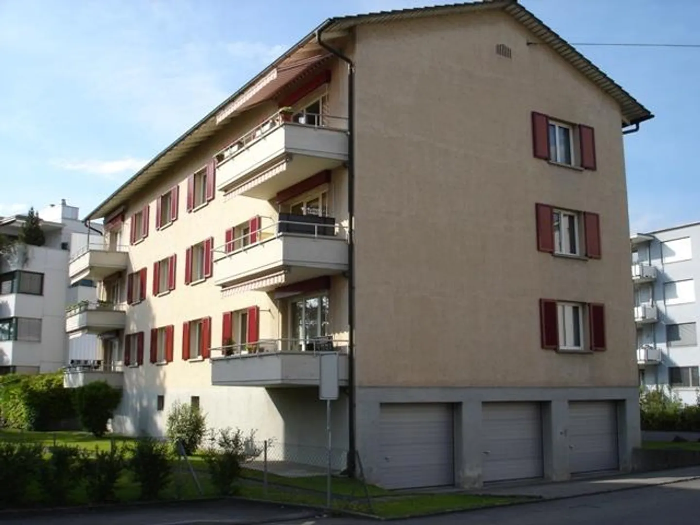 Ampio appartamento di 3,5 locali in posizione centrale - Foto 1 di 4