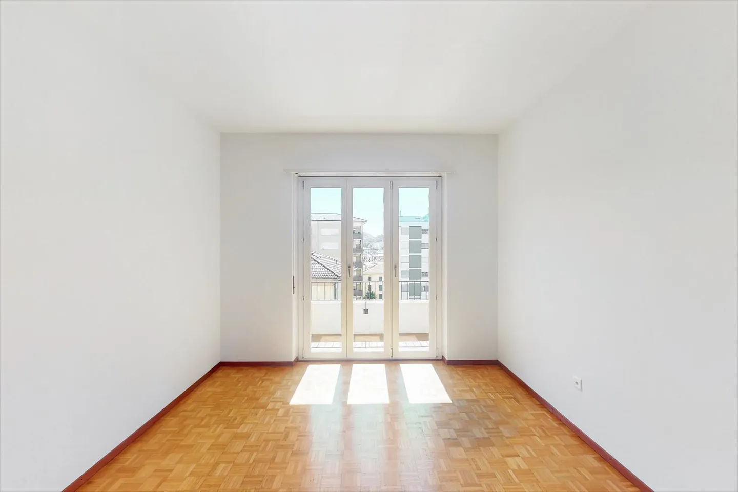 «Affittasi 4.5 locali al 2° piano con balcone» - Foto 2 di 10