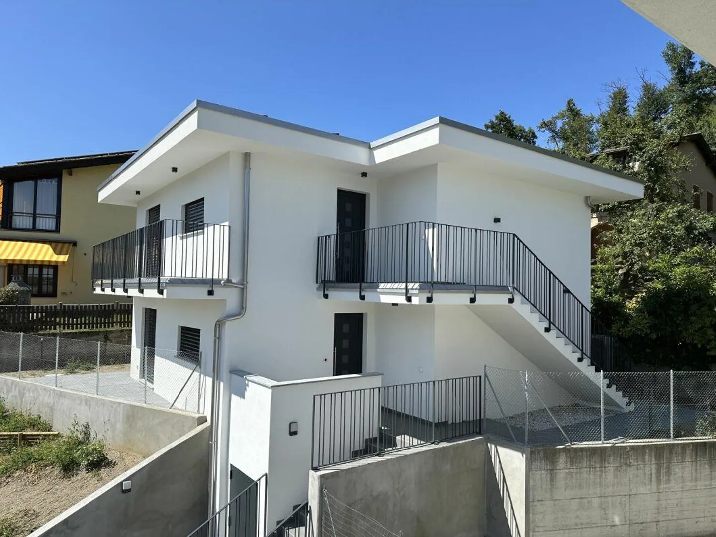 Nuovo e moderno appartamento di 3,5 locali con giardino e terrazza privati a Mendrisio Arzo - Foto 2 di 14