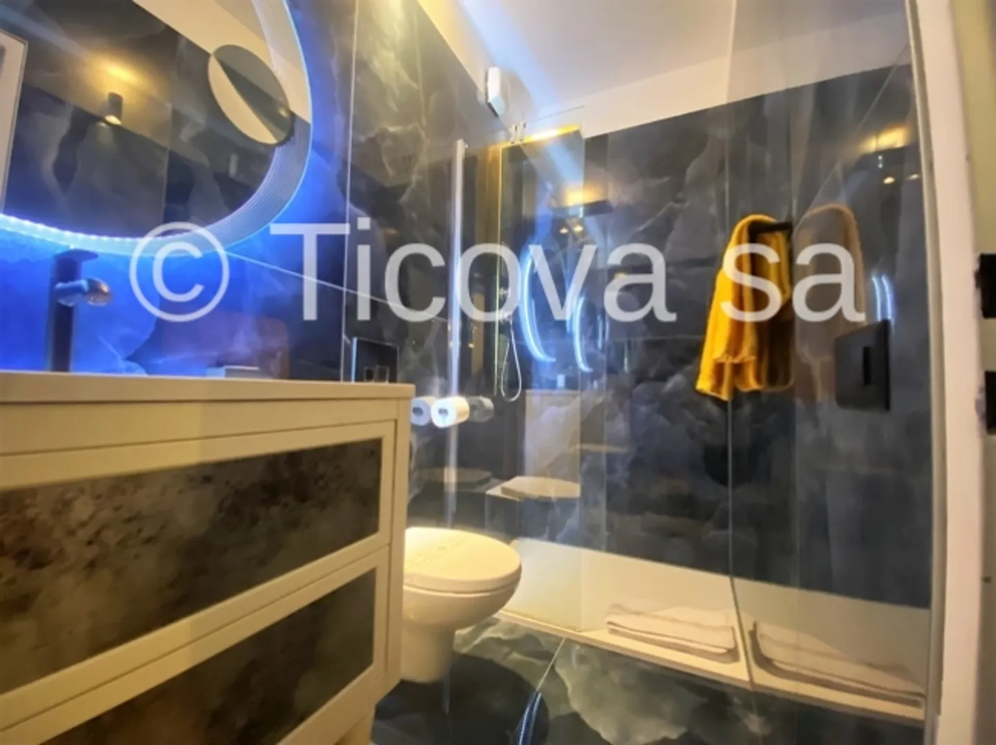 Appartement dans un contexte prestigieux - Photo 6 sur 10