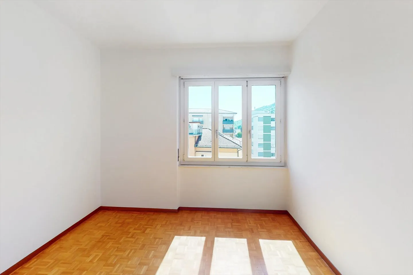 «Affittasi 4.5 locali al 2° piano con balcone» - Foto 4 di 10