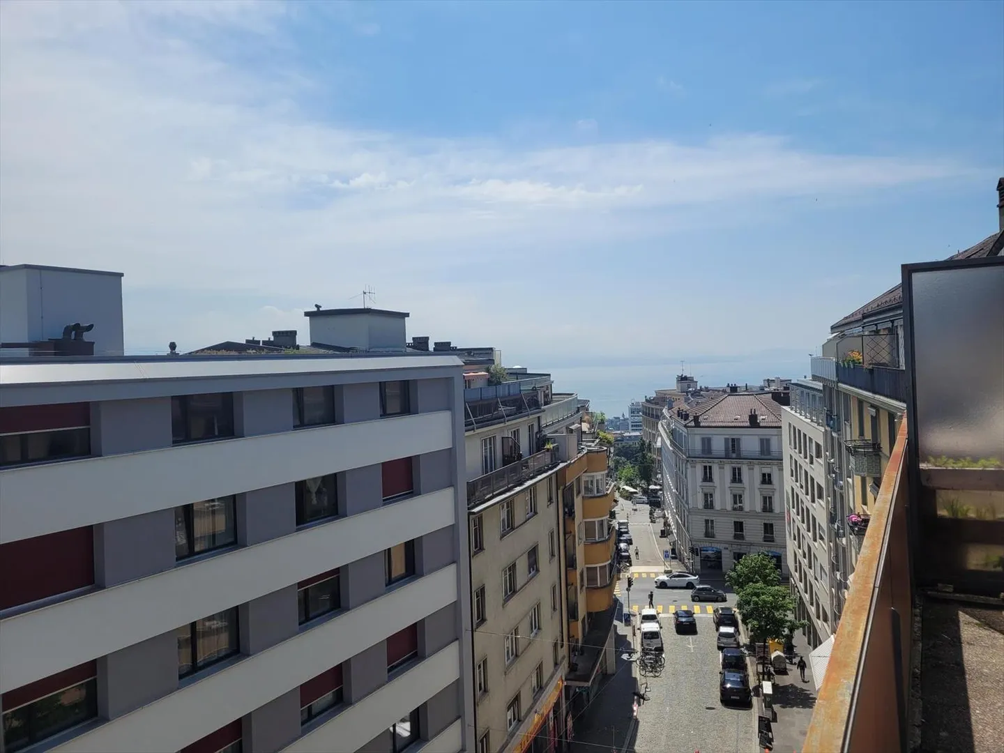 Appartamento attico con terrazza - Foto 3 di 4