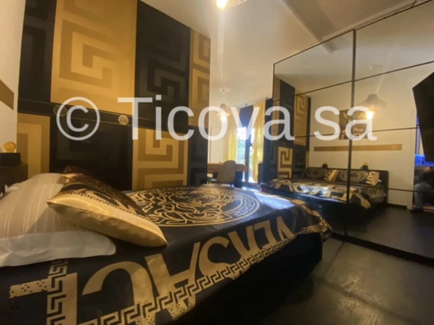 Appartement dans un contexte prestigieux - Photo 4 sur 10