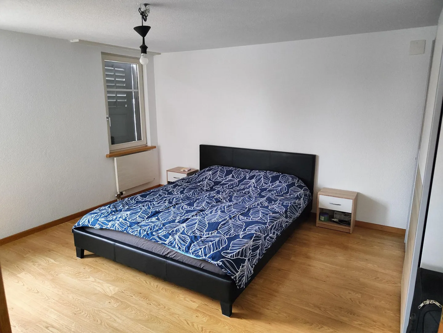 Appartement sous les combles de 3 pièces avec des éléments en bois charmants - Photo 6 sur 6